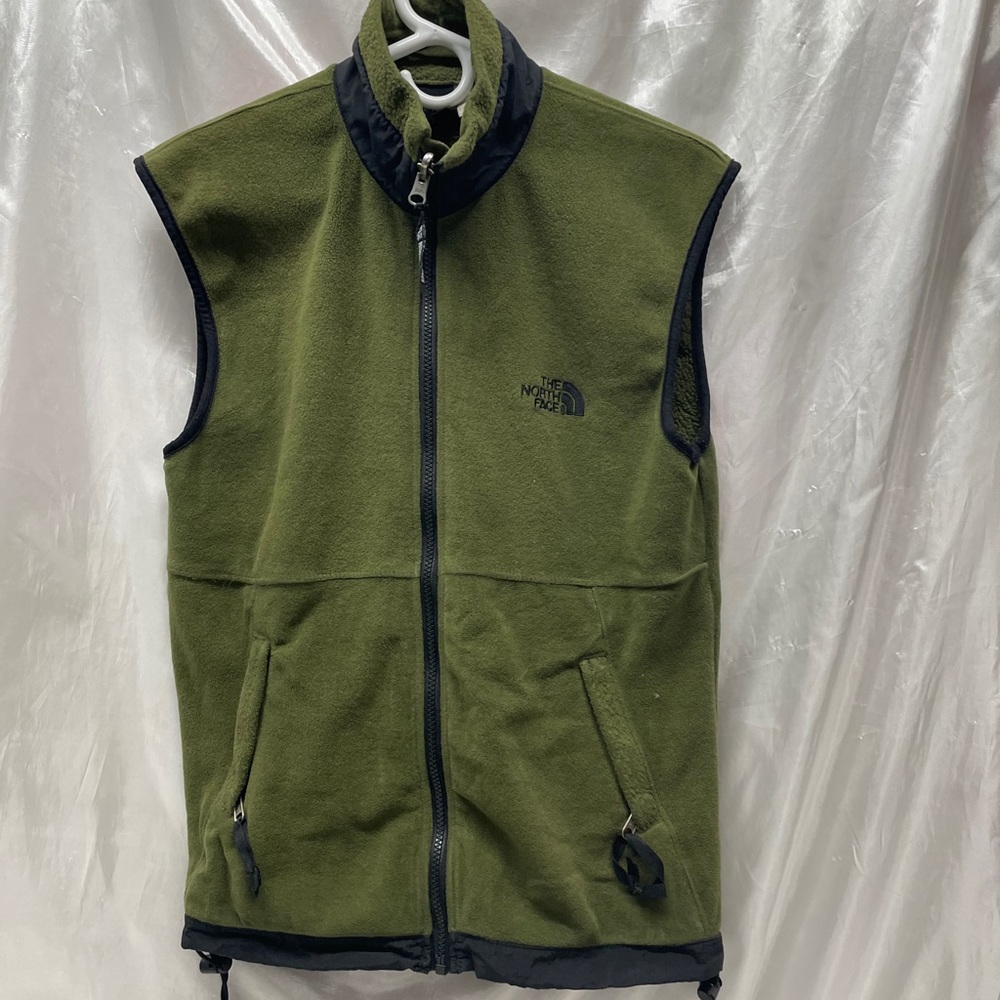 THE NORTH FACE FLEECE VEST